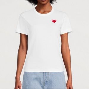 Comme des garçon Play - BASIC T-SHIRT RED EMBLEM (WHITE)